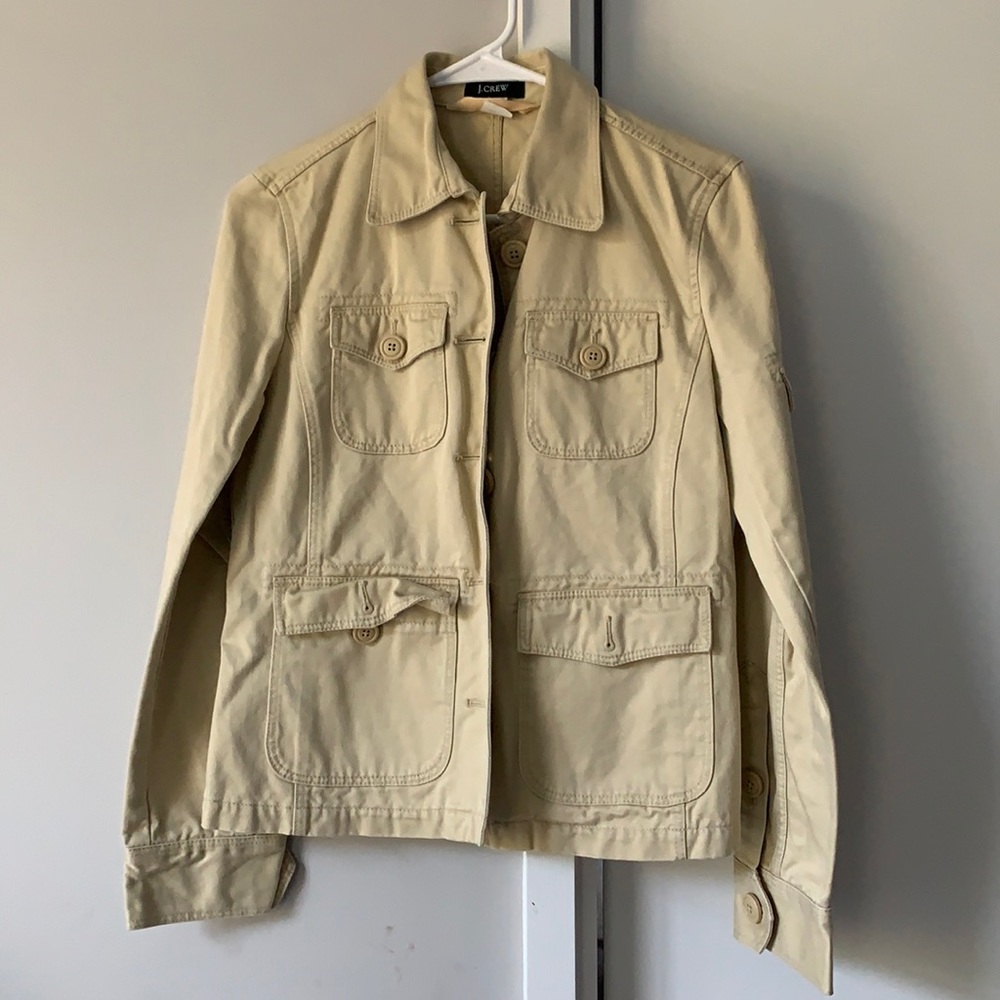 Khaki xs Jcrew jacket, pockets, button up